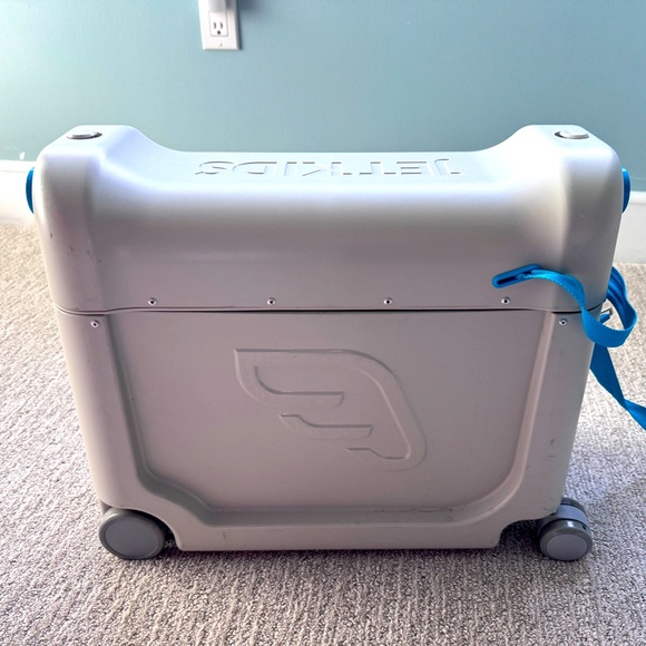 Stokke JetKids BedBox for Elevated Travel 🛴✈️😴 - Picture 5 of 5